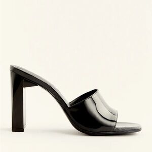 Reformation Patent Block Heel